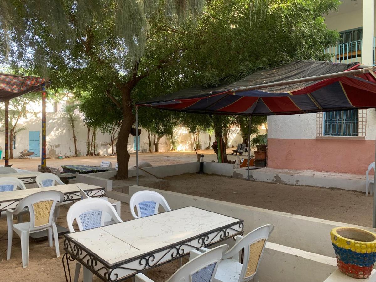 Auberge-Camping Africa Escale Nouakchott Bagian luar foto