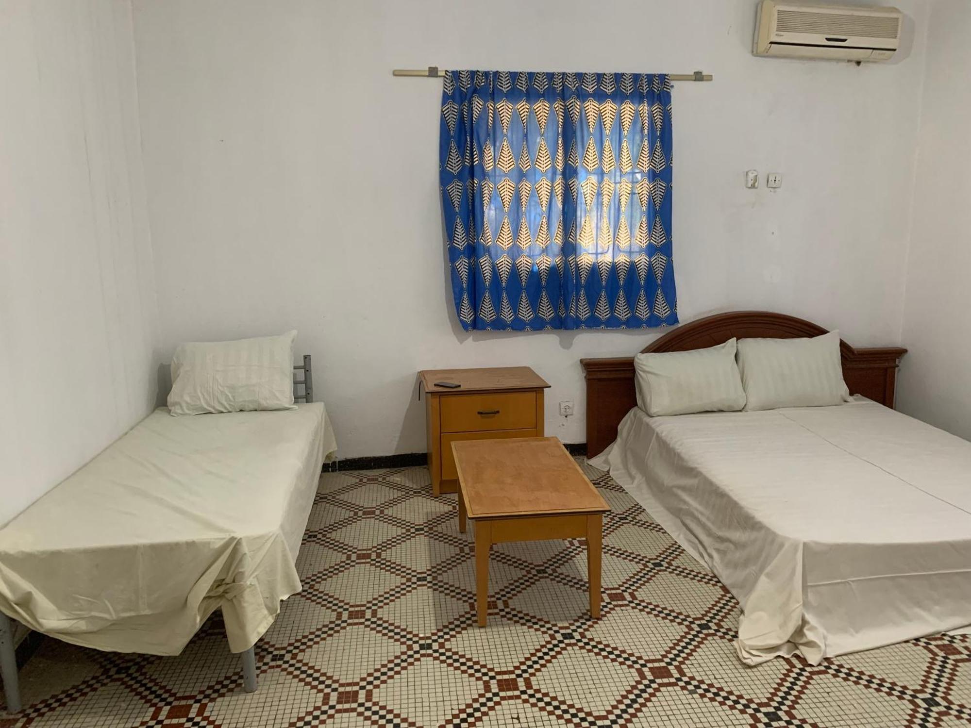 Auberge-Camping Africa Escale Nouakchott Ruang foto